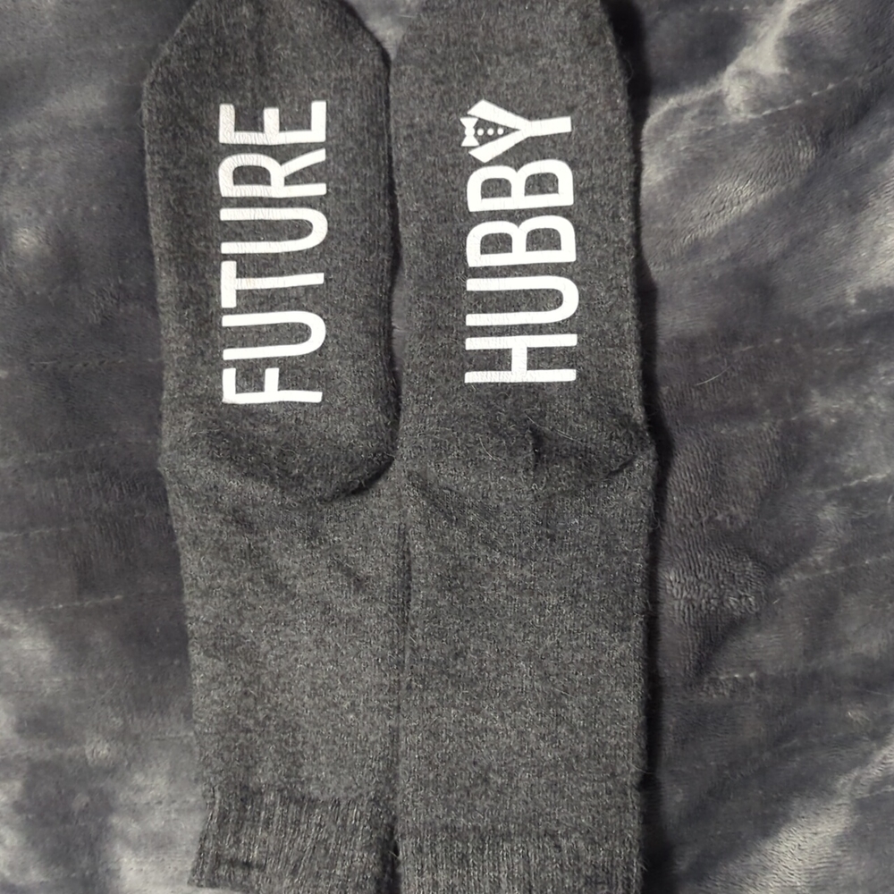 Future Hubby Gray Socks NWOT Wedding Gift Mens New Comfy Footwear Novelty 💒 ♥